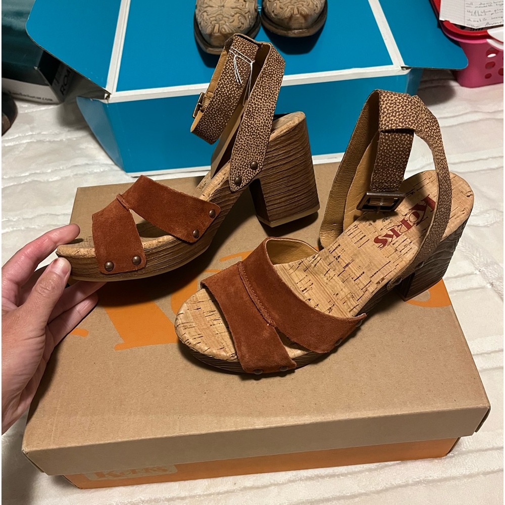 Korks heels brand new size 6